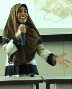 muslim woman speaker Zohra Sarwari